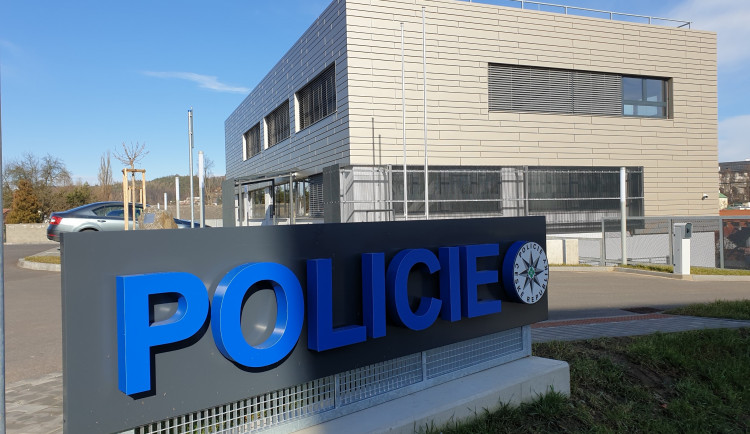 Policisté ve Velkém Meziříčí mění adresu. V březnu může do nového sídla nahlédnout i veřejnost