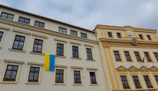 16456046562471-152-tr-vlajka-uk