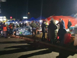 Materiální pomoc z Jihlavy dorazila v noci na hranice. Děkujeme moc za celý ukrajinská národ, říká organizátor sbírky