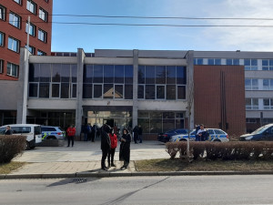 V Jihlavě ode dneška funguje krajské centrum pomoci. Ukrajincům je k dispozici tlumočník, občerstvení i dětský koutek