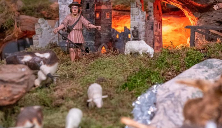 František Preiss se věnoval i ruční malbě figurek do betléma (ilustrační foto)