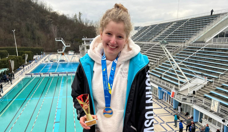 Andrea Klementová na Mistrovství ČR v zimním plavání