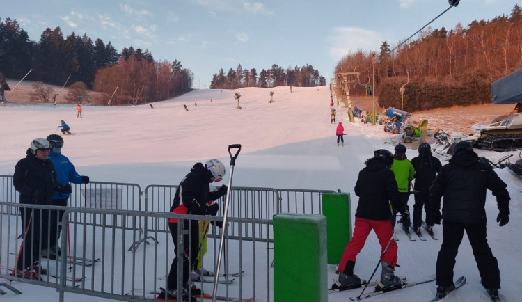 16478033826145-152-ski-areal