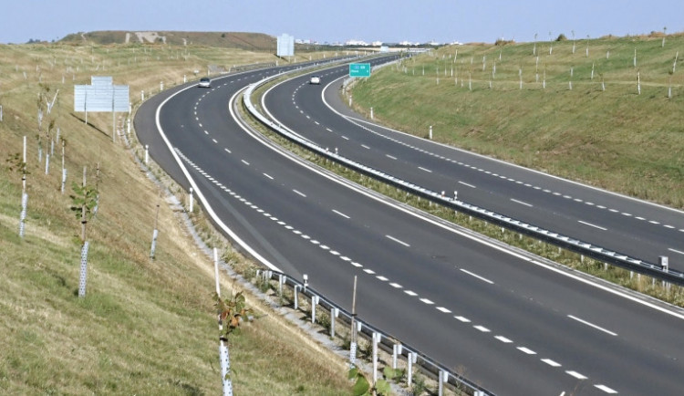 16481276566875-152-obchvat-1