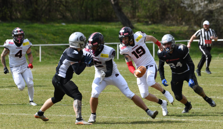 Cestu za obhajobou titulu začali Gladiátoři vítězně, v Nitře vyhráli 20:42