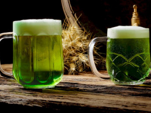 ANKETA: K Zelenému čtvrtku patří zelené pivo. Máme ho snad dostatečné zásoby, říkají restauratéři v Jihlavě