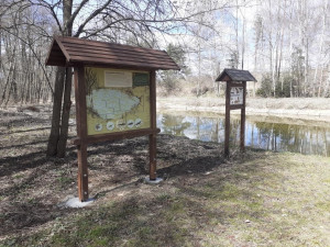 Přírodní památky Vysočiny mají nové interaktivní panely. Turisté tak poznají chráněné živočichy a rostliny