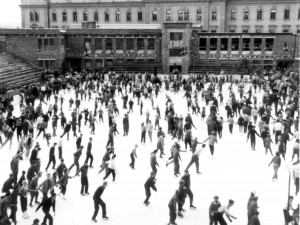 Díky legendo. Jihlava se sobotní exhibicí rozloučila s Horáckým zimním stadionem, který v létě čeká demolice