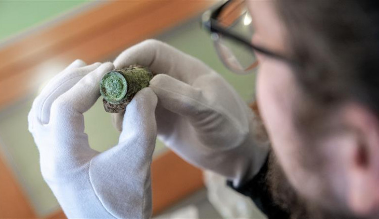 Objev archeologů při rekonstrukci domu na náměstí: Podívejte se, jak vypadaly mince ražené v Jihlavě