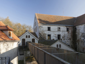 Parní mlýn, pohled od hráze