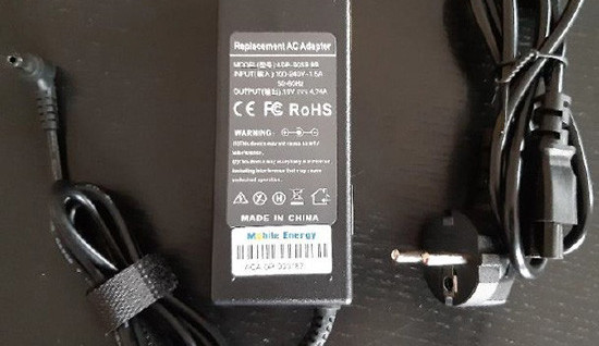 ČOI zakázala prodej nebezpečné nabíječky pro notebooky