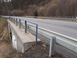 Náročnější cestování na I/34. U Havlíčkova Brodu dnes začala oprava dvou mostů