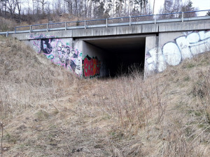 Náročnější cestování na I/34. U Havlíčkova Brodu dnes začala oprava dvou mostů