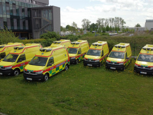 Za pacienty rychleji a bezpečněji. Záchranáři z Vysočiny mají nové sanitky za více než 25 milionů korun