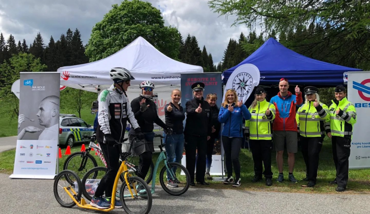 Projekt Na kole jen s přilbou vyjede opět chránit zdraví cyklistů