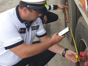 Kladař na Vysočině: Policie zjistila 51 přestupků, polští řidiči se vyhýbali kontrolnímu vážení