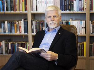 Nesdílím názorovou ani hodnotovou orientaci s Babišem, populismus je problémem současné doby, říká Petr Pavel. Foto: Zuzana Bönisch