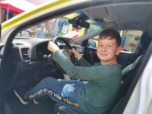 FOTO: Lidé v Jihlavě zažili den se záchranáři. Zkoušela se resuscitace a poprvé i simulátor vrtulníku