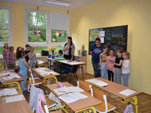 Základní školy v Jihlavě od září doplní prvňáčci z Ukrajiny. Školky děti odmítaly i kvůli chybějícímu očkování