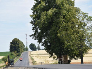 Modernizace za 161 milionů. Úsek mezi Jamným a Zhoří jako první v září vyzkouší autobusy