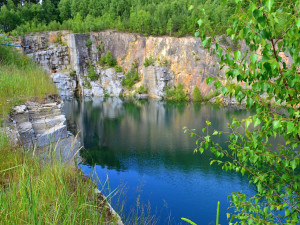 Nedaleký Lom Řásná