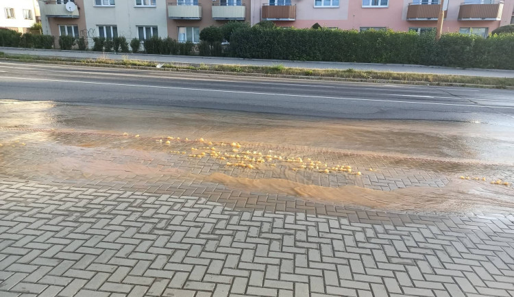 Porucha na řadu v Žižkově ulici. Řadě domácností dnes nepoteče voda