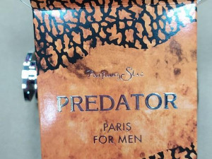 FOTO: Hygienici na Vysočině kontrolovali parfémy. Některé obsahovaly toxickou látku Lilial