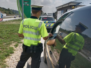 Víkend s policejními kontrolami. Hlídky na Vysočině zastavily přes dva tisíce řidičů, zjistily přes pět set přestupků