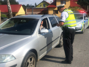 Víkend s policejními kontrolami. Hlídky na Vysočině zastavily přes dva tisíce řidičů, zjistily přes pět set přestupků