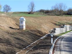 Takto boží muka vypadala před renovací v roce 2020