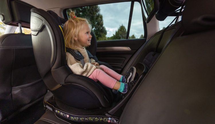 Švédsko má nejnižší počet úrazů dětí při autonehodách. Dodržuje roky osvědčené pravidlo