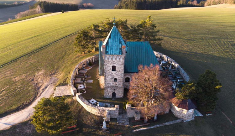 Kostelík ve Vítochově, zdroj: .udolihistorie.cz