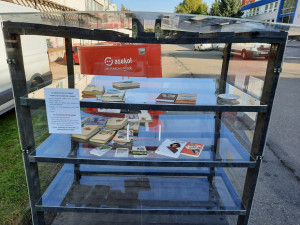 Prosby obyvatel Březinek vyslyšeny. Nepotřebné věci mohou odkládat do nové Re-use skříně