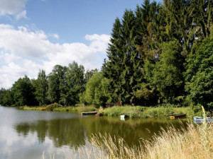 Za mostem u koupaliště Trnávka