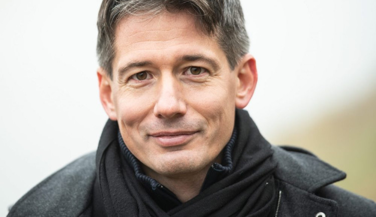 Na prezidenta může po zásahu soudu kandidovat Diviš, vypadla ale Rohanová