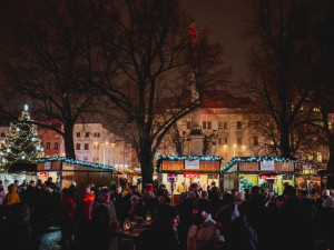 Jihlavský Bosch uspořádal tradiční vánoční akci „Bosch Svařák“ a podpořil Nemocnici Jihlava