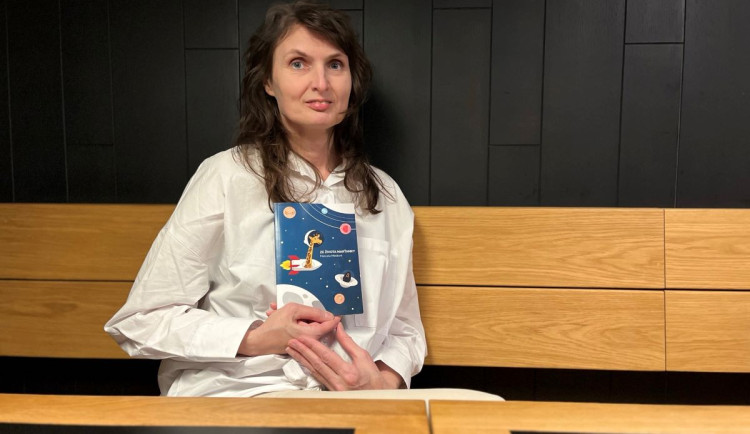 Marcela Medová napsala knihu o Marfanově syndromu.