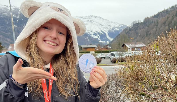 Třebíčská otužilkyně přivezla z mistrovství světa v zimním plavání hned sedm medailí, nemoci navzdory