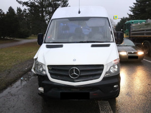 Policie hledá svědky tragédie ve Žďáru. Nebyli jste u střetu auta s chodcem?