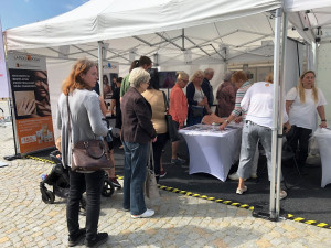 Téměř čtyři sta lidí v Jihlavě si nechalo prohlédnout znaménka. Melanom byl odhalen u 22 vyšetřených