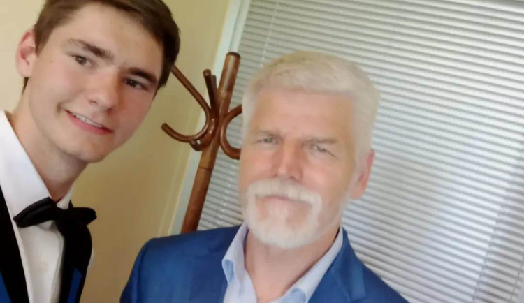 Obsluhoval jsem českého prezidenta, bylo to neskutečné, říká šestnáctiletý Erik z Jihlavy