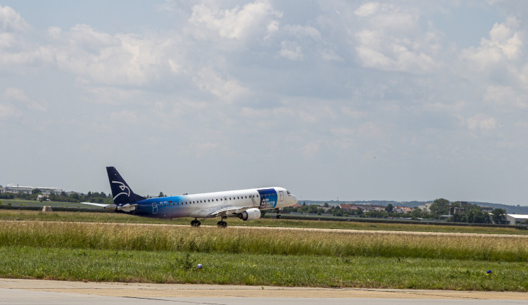 Brněnské letiště vyšle dovolenkáře do Černé Hory