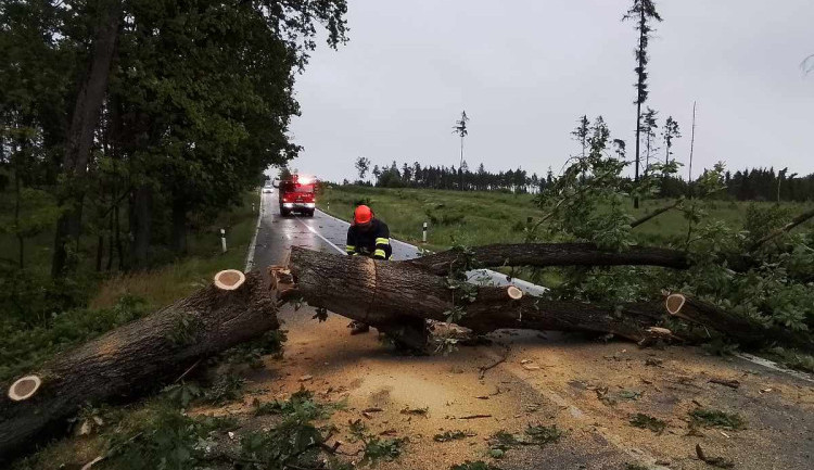 Meteorologové: Ve středu pozor na silné bouřky, kroupy a silný vítr. Zřejmě přijdou i na Vysočinu