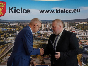 Třebíč má nového partnera, je jím polské město Kielce. Díky soše Švejka tam má stopu i Jaroslav Hašek