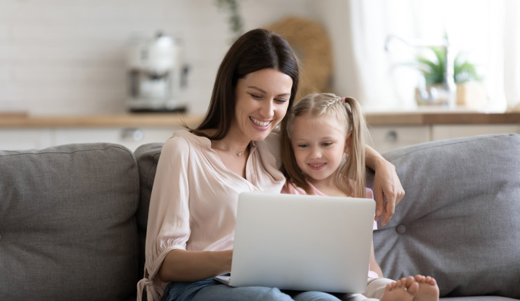 Copyright (c) 2019 fizkes/Shutterstock.  No use without permission.