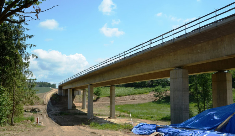 Úleva pro Havlíčkův Brod. Jihovýchodní silniční obchvat bude zprovozněn na konci tohoto roku