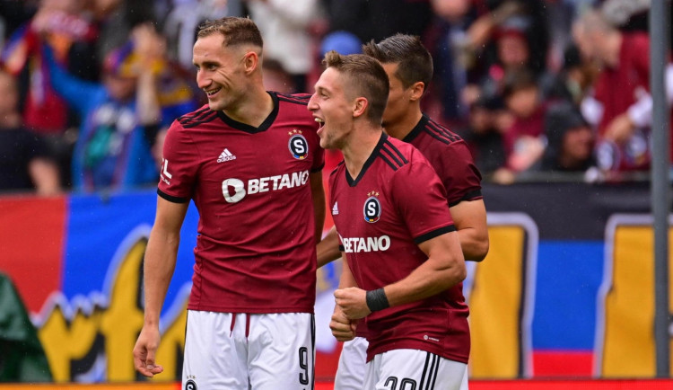 Fotbalisté Sparty Pardubice přesvědčivě porazili 5:2