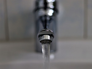 Lidé v Jihlavě až do příštího týdne mohou mít zakalenou vodu, kolísat může i její tlak