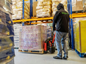 Spoluprací s potravinovými bankami nasytí PENNY stovky lidí denně