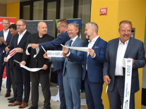 FOTO: Pelhřimovská nemocnice má nový Pavilon péče o rodinu. Podívejte se, jak to uvnitř vypadá